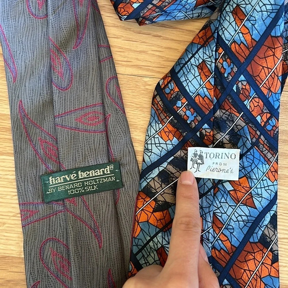 Tie‎ Bundle - Picture 2 of 5